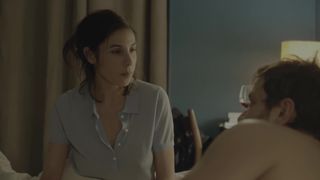 Anne Azoulay - Le Bureau des Legendes s04e08 (2018) Sexy film scenes