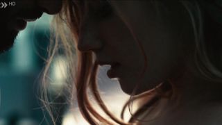 Elisa Schlott - Fremde Tochter (2017) sexy nude scene