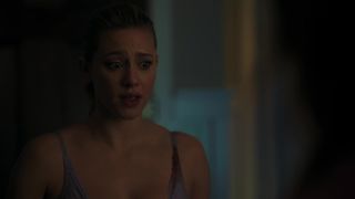 Lili Reinhart, Camila Mendes - Riverdale s04e14 (2020) Nude sexy video