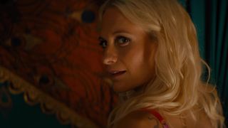 Poppy Delevinge - Kingsman The Golden Circle (2017) Naked TV movie scene