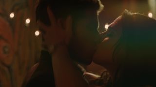 Shoshannah Stern sexy - This Close  (2018) (Season 1, Episode 6)