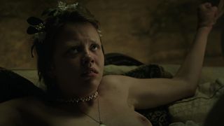 Mia Goth, Annette Lober - A Cure for Wellness (2016) Nude movie video