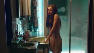 Martha Higareda - Tod@s Caen (2019) celebs hot scene