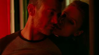 Kelly Gough - Strike Back s06e03 (2017) Naked TV movie scene