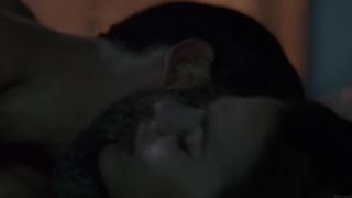 Melia Kreiling – Tyrant s03e05 (2016) Naked actress in a sexy video