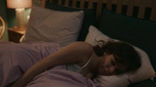Anna Friel naked - Butterfly (2018) (Season 1, Episode 1)