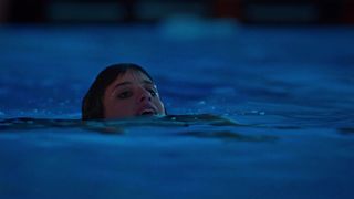 Vittoria Puccini, Benedetta Porcaroli naked - 18 Presents (2020)