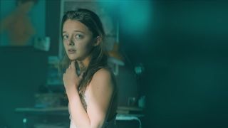 Ellie de Lange nude - Women of the Night (2019) (Season1, Episode10)