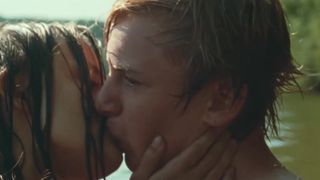 Charlotte Vandermeersch, Fantine Harduin - Adoration (2019) Сut naked video