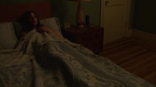 Erin Darke - Good Girls Revolt s01e04 (2016) Nude "topless" scene