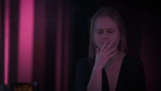 Julia Kalinowska, Jagoda Tymorek - Kostka smalcu z bakaliami (2017) Сut nude scene