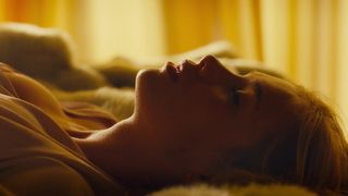 Luissa Cara Hansen, Rieke Seja - Sex verandert Alles (2019) sexy hot movie scene