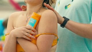 Luissa Cara Hansen, Rieke Seja - Sex verandert Alles (2019) sexy hot movie scene