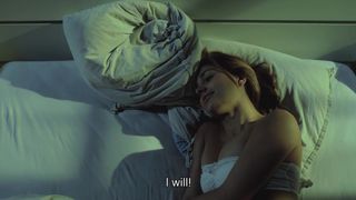 Stephania Potalivo nude - Ansigtet (2012)