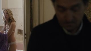 Laura Smet, Billie Blain - La sainte famille (2019) Naked TV movie scene