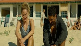 Alice David - La source (2019) celeb hot short sex scene