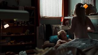 Lusanne Arts naked - Gelukzoekers (2018)