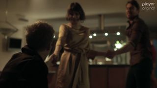 Antonina Jarnuszkiewicz, Iga Gorecka - Chylka - Kasacja s02e06 (2019) Nude TV movie scene