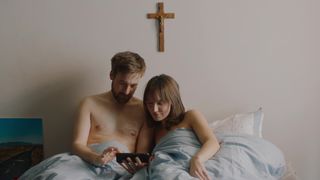 Mathilde Ulmer, Lola Naymark, Anais Demoustier - Gloria Mundi (2019) Nude actress