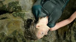 Blake Lively nude - The Shallows (2016)