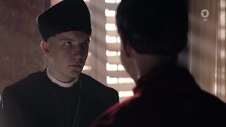 Veronika Strapkova, & other actresses - Die Puppenspieler (2017) Naked "topless" scene