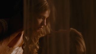 Yuliya Peresild - Geroy (2016) Nude movie scene