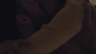 Julie De Bona nude - Un regret (2015)