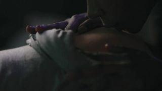 Marjorie Estiano, Isabel Zuaa - As Boas Maneiras (2017) Nude adult movie scene