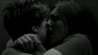 Louise Chevillotte - L'amant d'un jour (2017) celebs nude videos