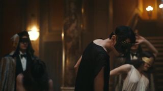 Liv Lisa Fries, Hannah Herzsprung nude - Babylon Berlin (2020)  (Season 3)