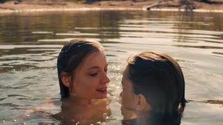 Lara Feith, Paula Huttisch - Luft (2017) Hot scene of the film