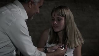 Esmeralda Moya - Por si me muero (2016) Naked actress in a movie scene