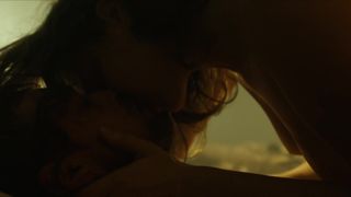 Mariya Kulik russian actress naked - Igra na vyzhivanie (2020)