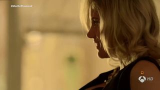 Lisi Linder - Mar De Plastico s02e02 (2016) Nude sexy video