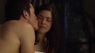 Natalie Madueno - Bedrag s01e05-06 (2016) Sexy scenes