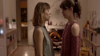 Nausicaa Bonnín, Laia Costa - Citas s01e02 (2016) celeb nude video