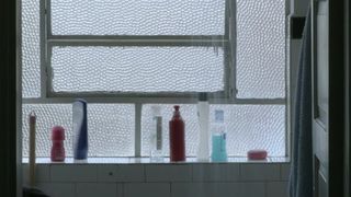 Sylvia Prado - A Bordo (2015) Nude "topless" scene