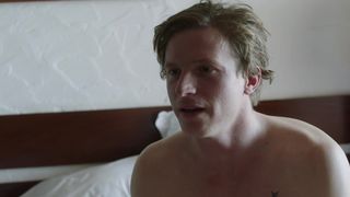 Luise Heyer nude - Fado (2016)