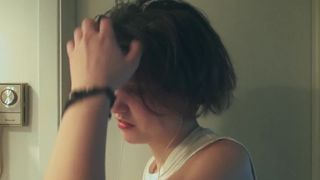 Melodie Bujold, Sandrine Farina - Buzz Mec Mag (2015) Сut naked video