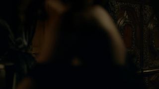 Veronica Echegui nude - Trust s01e01 (2018) (Season 1, Episode 1)