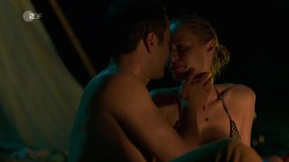 Inez Bjorg David - Ein Sommer in Vietnam (2018) celeb hot video scene