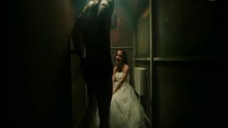 Lea Arnezeder nude - La Station (2017)