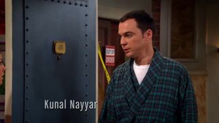 Kaley Cuoco sexy – The Big Bang Theory s07e01 (2013)