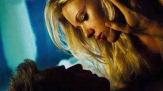 Scarlett Johansson Sexy - The Island (2005)