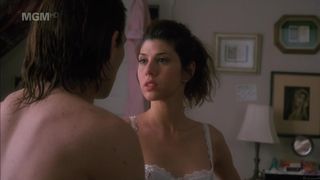 Marisa Tomei naked - Untamed Heart (1993)