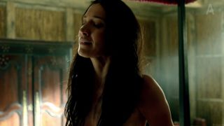 Louise Barnes, Jessica Parker Kennedy nude and sex TV Show scenes - Black Sails S01E04 (2014)