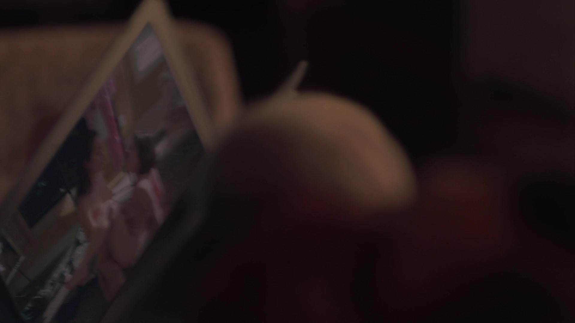 Kathryn Hahn, Gabrielle Hespe, Tania Khalill, Katie Kershaw nude – Mrs. Fletcher s01e02 (2019)