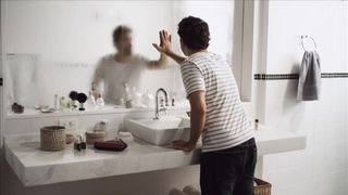 Babi Fernandes nude - Espelho (2013)