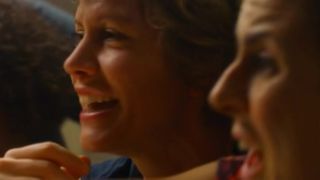 Ocean Michel, Alice Pol naked - Embrasse-moi! (2017)