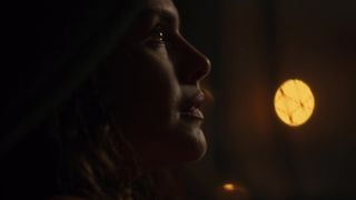 Paloma Bernardi, Alli Willow nude - O Escolhido s01e04-05 (2019)